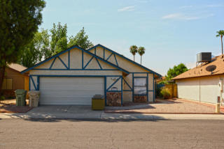 6601 Poinsettia Dr, Glendale, AZ 85304-2440