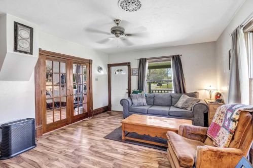 631 Allouez Ave, Green Bay, WI 54301-2005