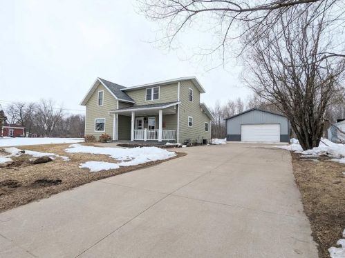 707 Hudson St, Augusta, WI 54722-9014