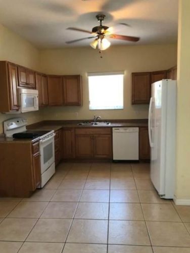 101 11th Ave, Delray Beach FL  33444-1639 exterior