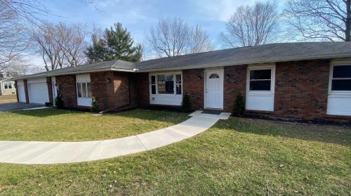 96 Division Rd, Valpo IN  46383-8014 exterior