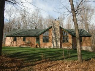 817 Ancestor Ln, Peplin, WI 54455-7757