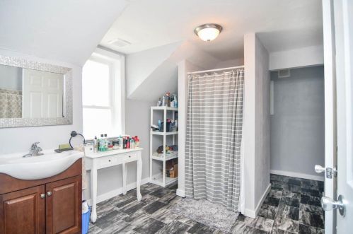 1335 Stuart St, Green Bay WI  54301-4314 exterior