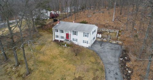 26 Tulip Rd, Mahopac, NY 10541-3724