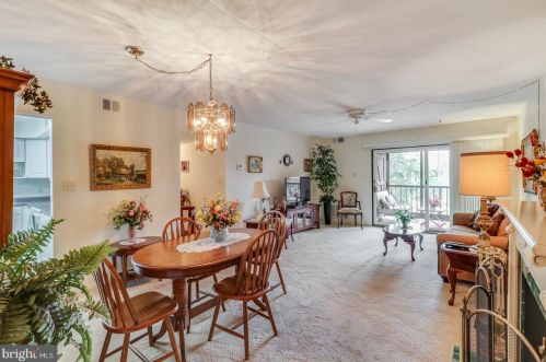 3603 Hewn Ln, Wilmington, DE 19808-1757