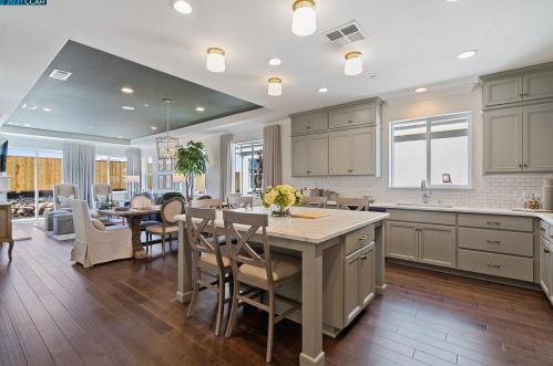 3767 Cloverbrook Ave, Oakley, CA