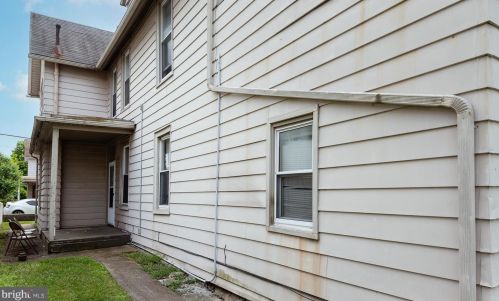 333 Spruce St, Harrisburg PA  17113-2419 exterior