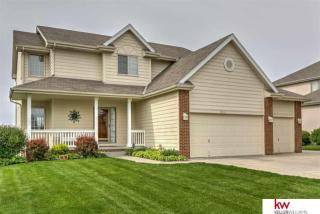 2131 Betsy Ave, Omaha, NE 68133-3326