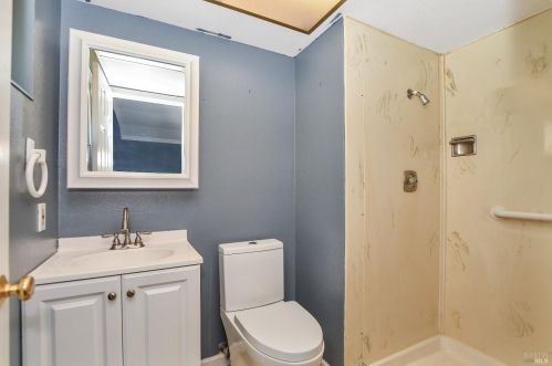 150 Alonzo Ct, Vacaville CA  95687-5466 exterior