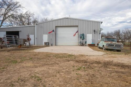 1040 Brush Creek Rd, Argyle TX  76226 exterior