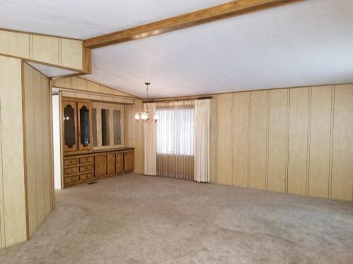 10176 Grinding Rock Dr, Grass Valley, CA 95949-9293