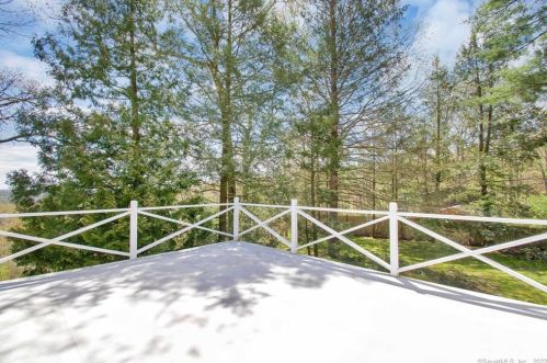 58 Notch Rd, Manchester CT  06043-7421 exterior