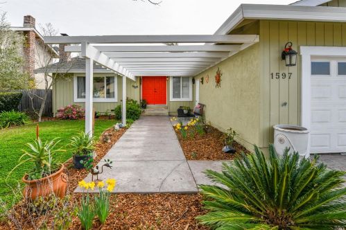 1597 Paulson Way, Fairfield, CA 94558-1624