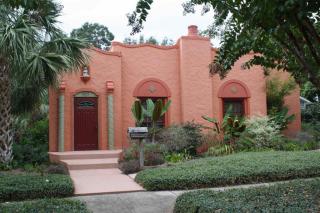 901 15th Ave, Pensacola, FL 32501-3404