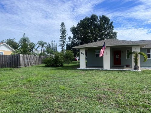 24 Charwood Cir, Lehigh Acres, FL 33936-5914