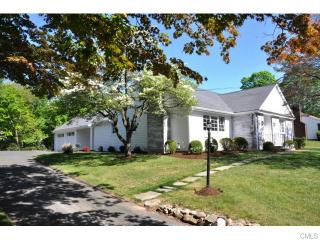 508 Stillwater Rd, Stamford, CT 06902-2034