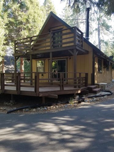 19411 Ferretti Rd, Groveland, CA 95321-9536