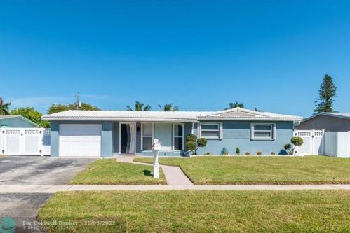 7311 1st Ct, Hollywood FL  33024-7210 exterior