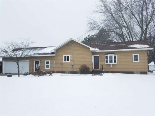 2900 Mann Rd, Marshfield, WI 54449-8806