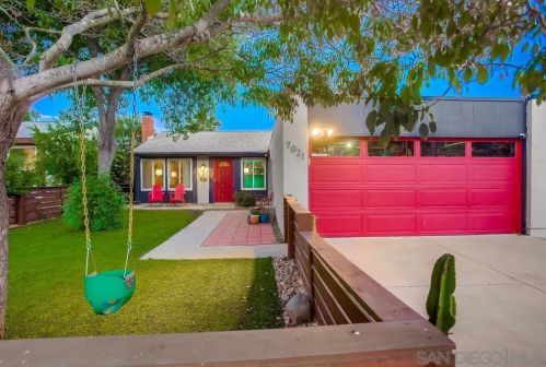 7021 Barker Way, San Diego, CA 92119-1304