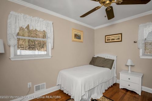 3 Peak St, Monmouth Hills NJ  07732-1821 exterior