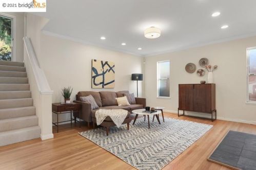 5525 Balboa Dr, Oakland CA 94611-2313 exterior