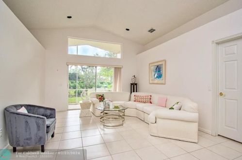 7904 Samara St, Boynton Beach, FL 33437-4011
