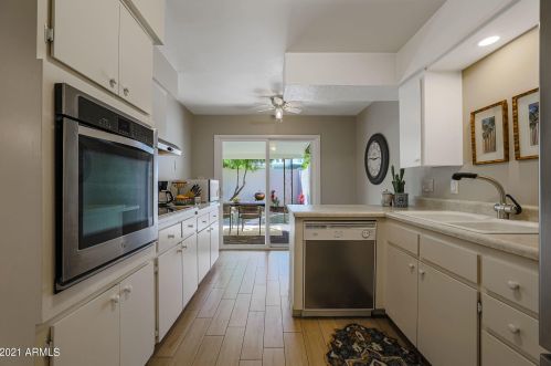 4902 76 Pl, Scottsdale AZ 85260-5503 exterior