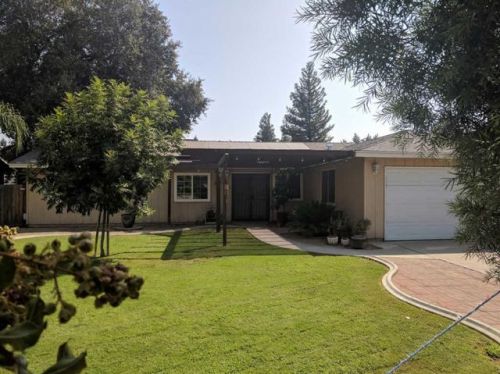 2924 Jacob St, Visalia, CA 93277-7420