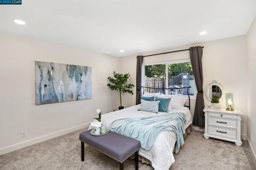 1025 Stimel Dr, Concord CA  94518-3948 exterior