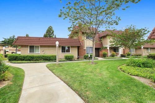 11260 Fichot Way, Cypress, CA 90630-5411