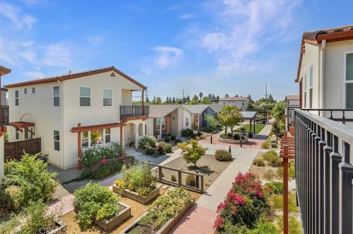 1812 Notre Dame Blvd, Chico CA  95928-6814 exterior