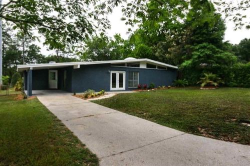6305 Shore Dr, Pensacola, FL 32505-2041