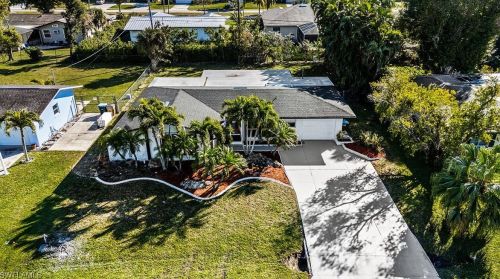 4123 3rd Ave, Cape Coral, FL 33904-8469