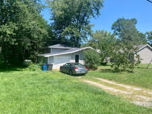 2308 37th Ave, Hobart, IN 46342-1826