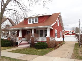 415 5th Ave, Wausau, WI 54401-4471