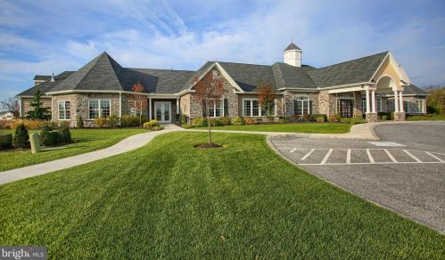 317 Valor Dr, Navy Sup Dpt PA  17050 exterior