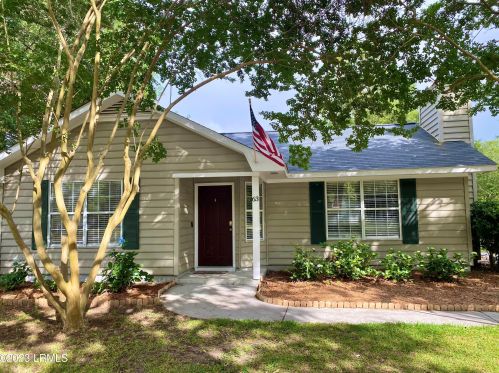 63 Blacksmith Cir, Beaufort, SC 29906-8559