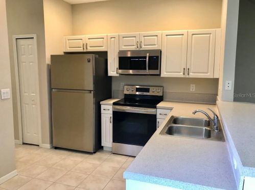10973 Winter Crest Dr, Riverview, FL 33569-2053