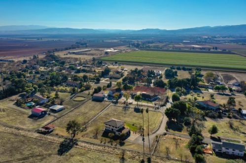 6960 Vista Del Sol, Gilroy CA  95020-9544 exterior