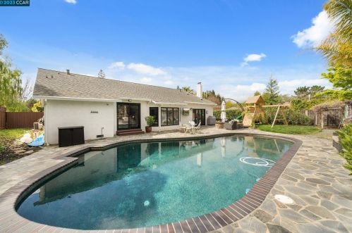 334 Conway Dr, Danville CA  94526-5512 exterior