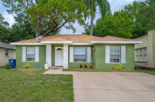 821 35th Ave, Saint Petersburg, FL 33704-1239