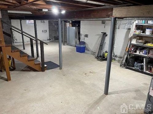 83 Mcnomee St, Oakland NJ  07436-2609 exterior