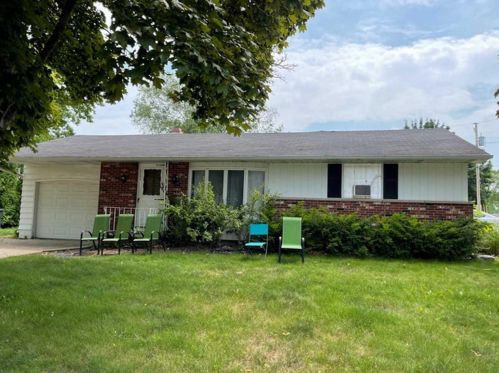 990 Morris Ave, Green Bay, WI 54304-4454