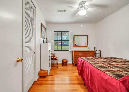 50 Oaklawn Sq, Defuniak Springs FL  32435-4814 exterior
