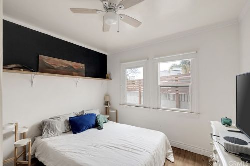 223 57th St, Long Beach CA  90805-4607 exterior