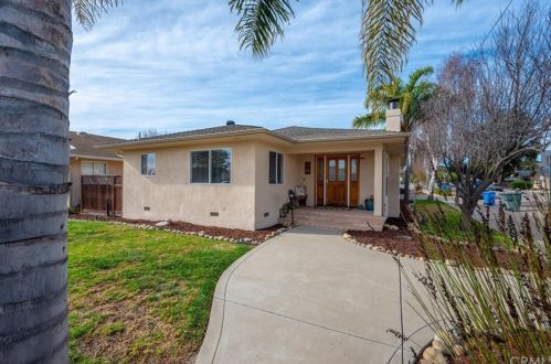 302 Cherry Ave, Pismo Beach, CA 93420-0033