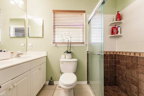 27423 Horne Ave, Bonita Springs FL  34135-5543 exterior