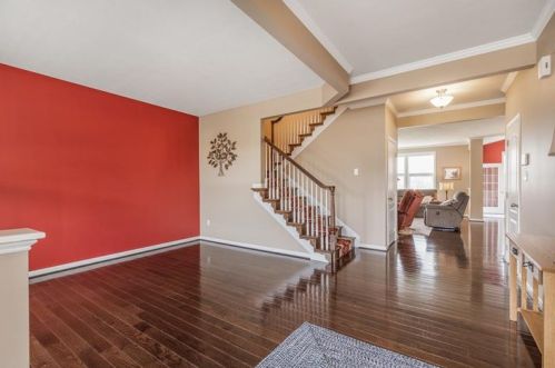 213 Old Hickory Rd, Zelienople PA  16063-4015 exterior