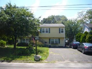 455 Abram St, Stratford CT  06614-2924 exterior